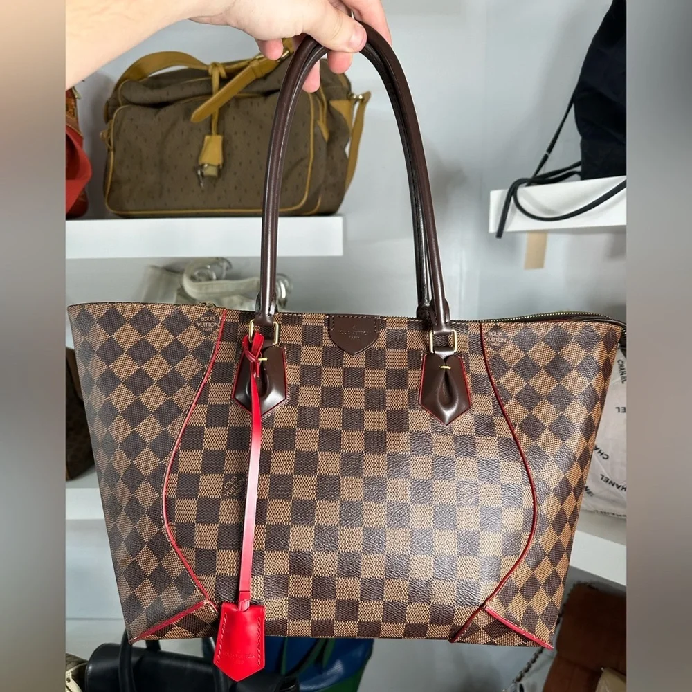 LV Rare Damier Ebene Zip Tote